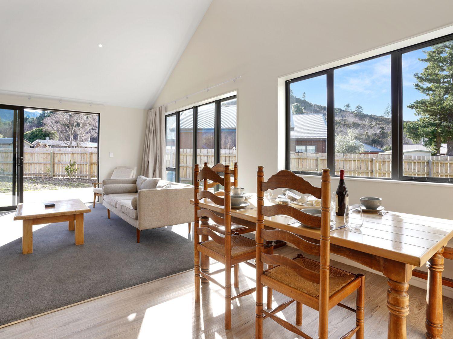 Dumblane View - Hanmer Springs Holiday Home